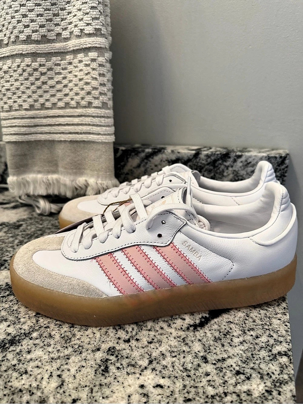 adidas Samba OG Women's White & Pink Sneakers US 7.5 NWT